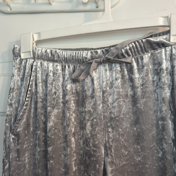 Stars Above Silver Velveteen PJ Set - Picture 3 of 5